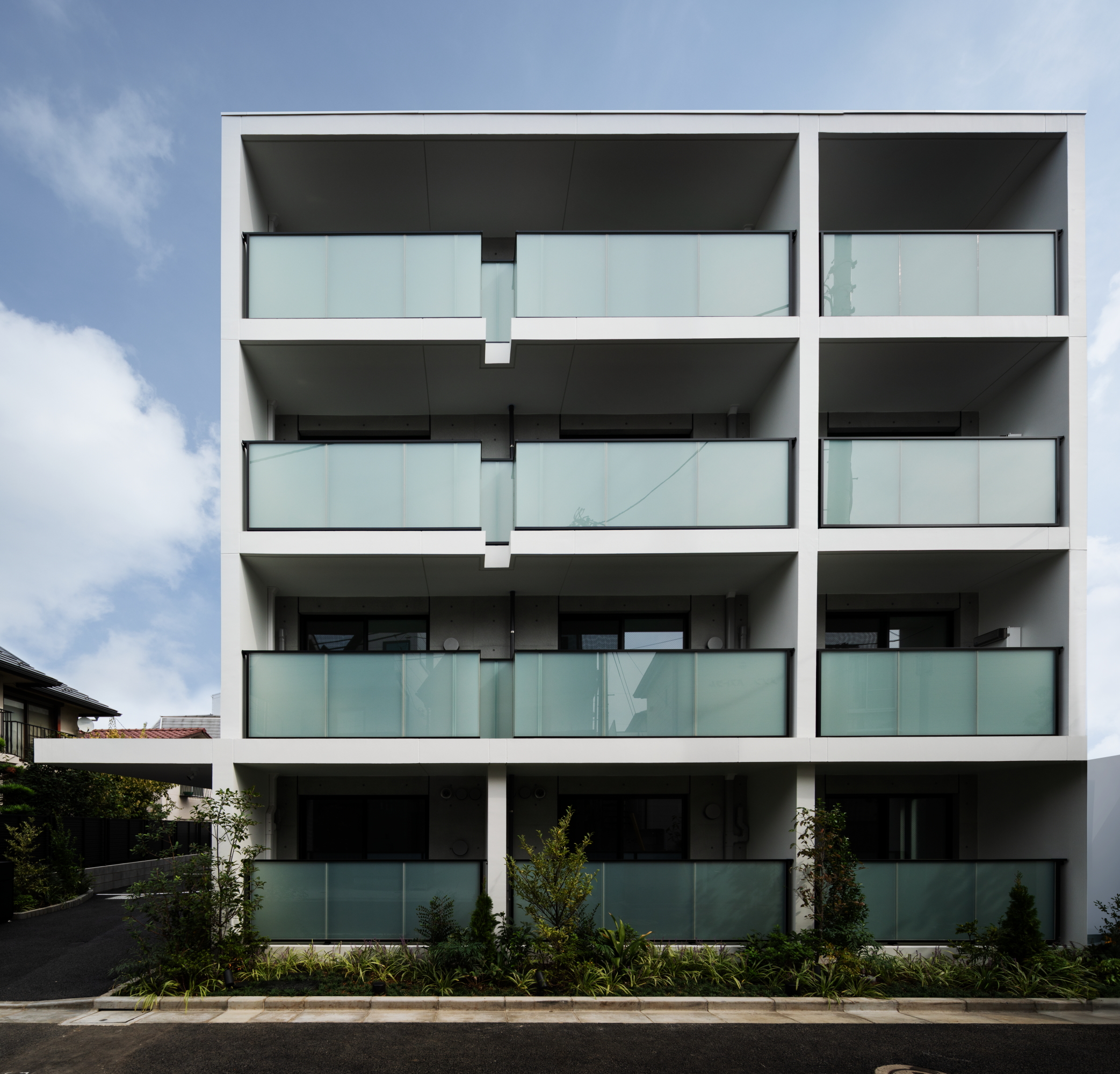LIVE FLAT  ASAGAYA