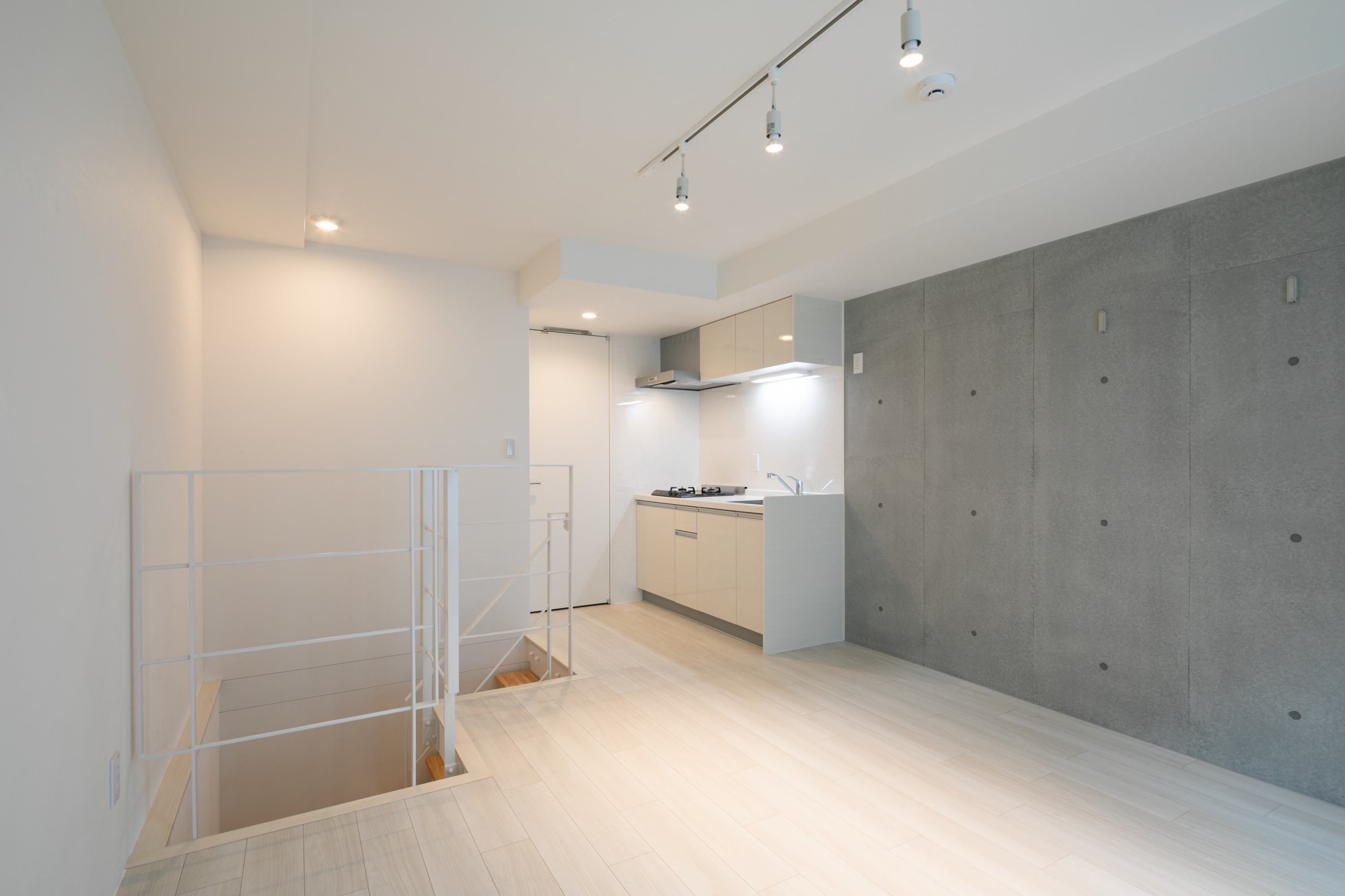 LIVE FLAT  ASAGAYA